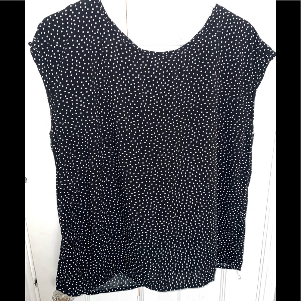 Abercrombie Polka Dot Blouse - Buttons up the Back